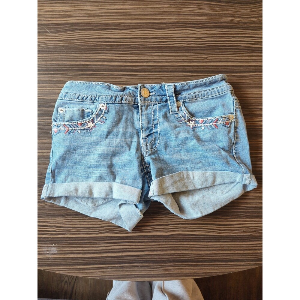 Knox Rose Size 8 Blue Distressed Mid Rise Midi Short Denim Jeans